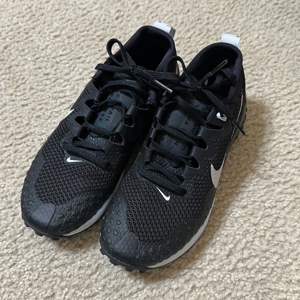 Nike women’s sport shoes Black US6